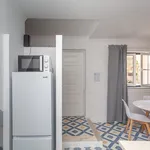 Rent 1 bedroom apartment of 60 m² in Lisbon