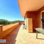 Rent 2 bedroom apartment of 62 m² in Rome