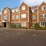 Rent 2 bedroom apartment in Sandhurst