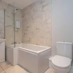 Rent 2 bedroom apartment in Leeds