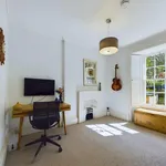 Rent 3 bedroom flat of 106 m² in City of Edinburgh