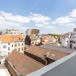 Rent 2 bedroom apartment in Ixelles