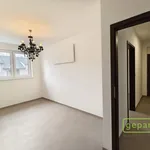 Pronajměte si 3 ložnic/e byt o rozloze 70 m² v Vochov