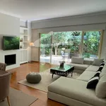 Rent 2 bedroom apartment of 125 m² in Glyfada