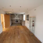 Rent 3 bedroom flat in Uxbridge