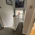 Rent 3 bedroom house in East Midlands