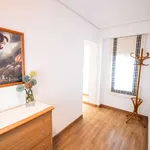 Rent 3 bedroom apartment of 90 m² in valencia