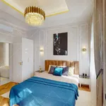 Rent 2 bedroom apartment of 77 m² in Budapest