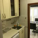 Rent 3 bedroom apartment of 100 m² in Център - ЦУМ