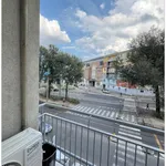 Affitto 3 camera appartamento di 85 m² in Torino