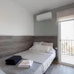 Alquilar 4 dormitorio apartamento en Valencia