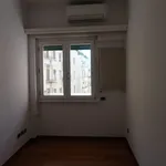 Affitto 5 camera appartamento di 163 m² in Roma