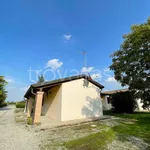 Affitto 5 camera casa di 258 m² in Vigarano Mainarda