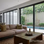 Rent 4 bedroom house of 420 m² in Bangkok