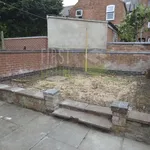 Rent 4 bedroom house in Leicester