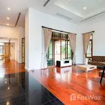 Rent 4 bedroom house of 340 m² in Bangkok