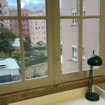 Rent a room in lisbon