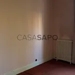 Rent 2 bedroom house of 390 m² in Porto