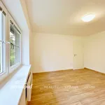 Pronajměte si 2 ložnic/e byt o rozloze 56 m² v Holýšov