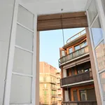 Rent 4 bedroom apartment in Barcelona