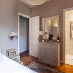 Rent 1 bedroom apartment in Paris