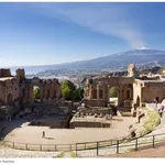 Rent 1 bedroom apartment of 35 m² in Taormina