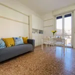 Rent a room in milan