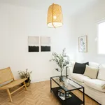 Rent 4 bedroom apartment of 30 m² in Madrid