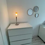 Rent 3 bedroom apartment of 61 m² in Berlin