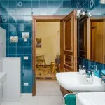 Rent 2 bedroom apartment of 50 m² in Florence