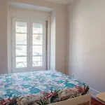 Rent a room in lisbon