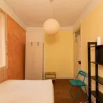 Rent a room in lisbon