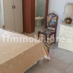 Rent 4 bedroom house of 120 m² in Trani