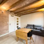 Rent 2 bedroom apartment of 32 m² in Barcelona