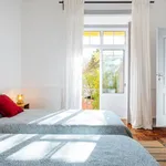 Rent 5 bedroom apartment in Lisbon