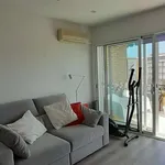 Rent 2 bedroom apartment of 60 m² in barcelona