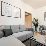 Miete 4 Schlafzimmer wohnung von 65 m² in Magdeburg