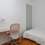 Rent a room in lisbon