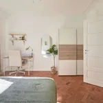 Rent a room in lisbon