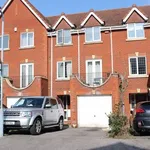 Rent 4 bedroom house in South East England