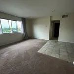 Rent 2 bedroom apartment of 80 m² in San Diego 