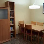 Rent a room of 120 m² in valencia