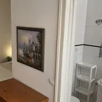 Rent 2 bedroom apartment of 71 m² in Lisbon