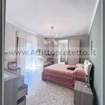 Rent 4 bedroom apartment of 100 m² in Formia