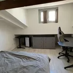 Rent 2 bedroom apartment of 47 m² in Toulon