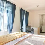 Rent 4 bedroom apartment in lisbon