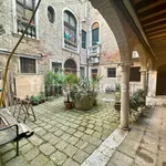 Rent 2 bedroom apartment of 34 m² in Venice