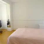 Rent 4 bedroom apartment in Lisbon