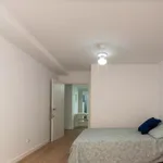 Rent 5 bedroom apartment in Valencia