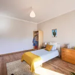 Rent 6 bedroom apartment in Lisbon